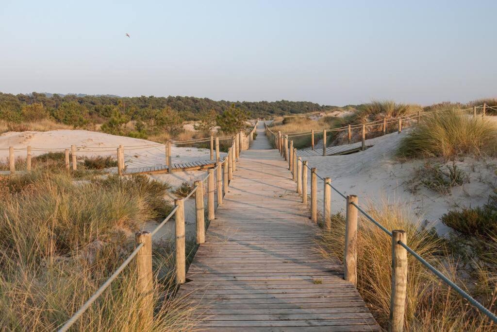 Flat At The Beach Виана-ду-Каштелу Экстерьер фото