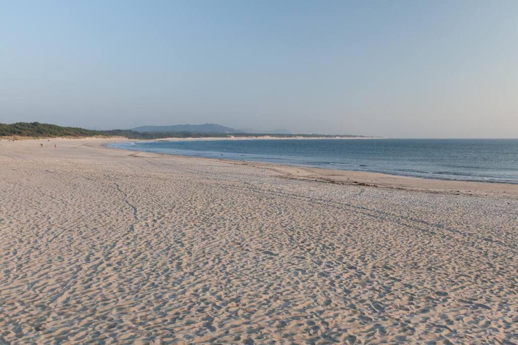 Flat At The Beach Виана-ду-Каштелу Экстерьер фото